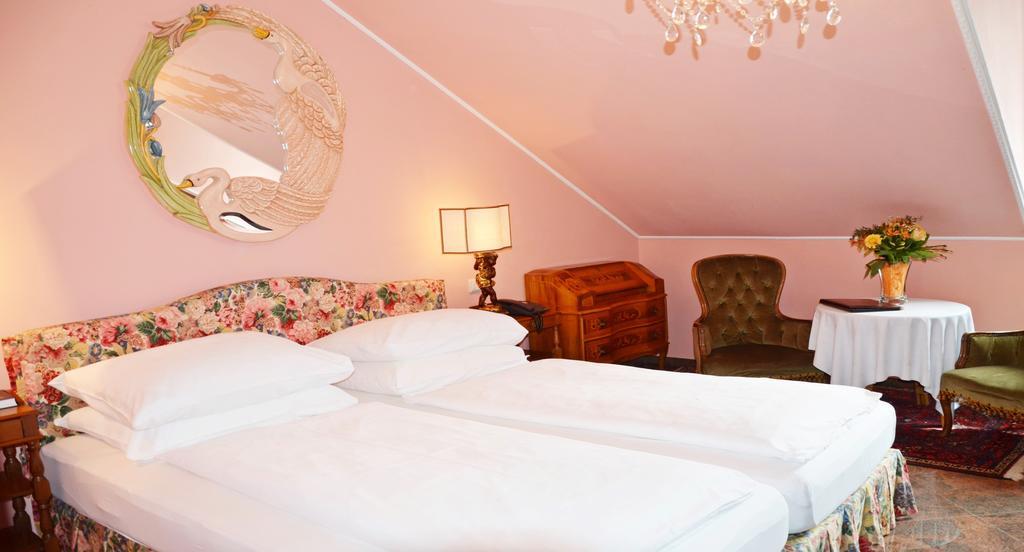 Seehotel Porcia Pörtschach am Wörthersee Zewnętrze zdjęcie